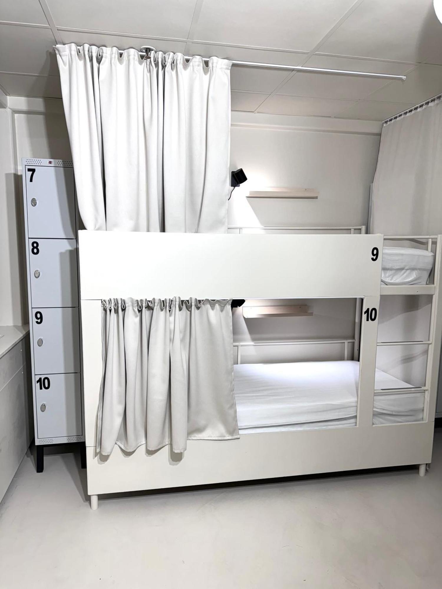 Bed 10-Bed Mixed Dormitory Room