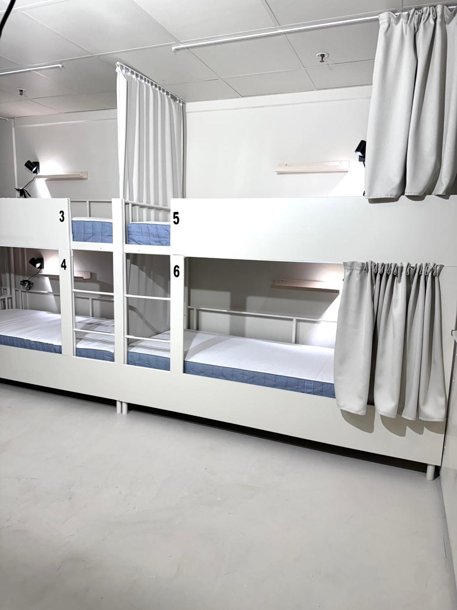 Bed 10-Bed Mixed Dormitory Room