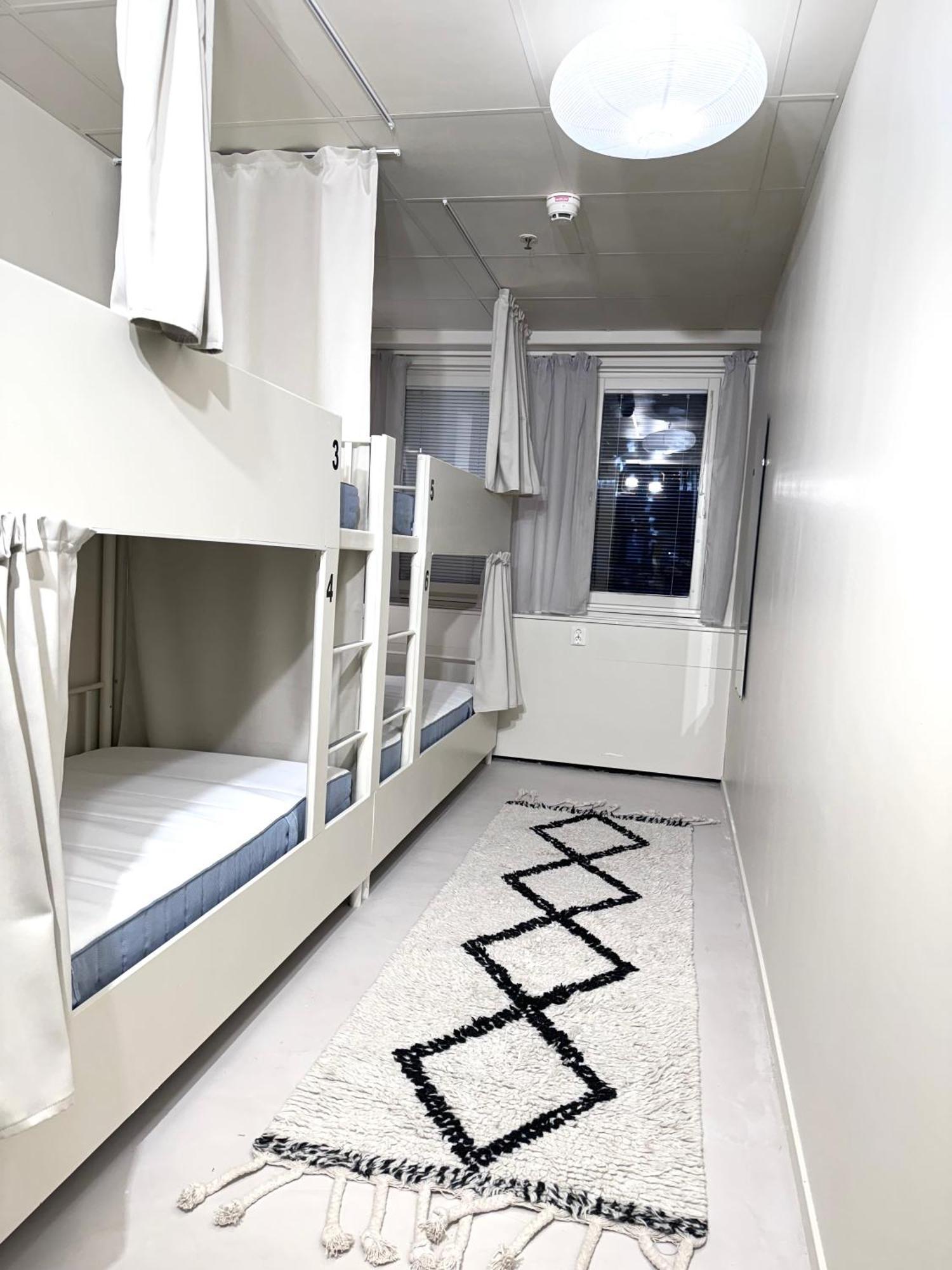 6-Bed Mixed Dormitory Room