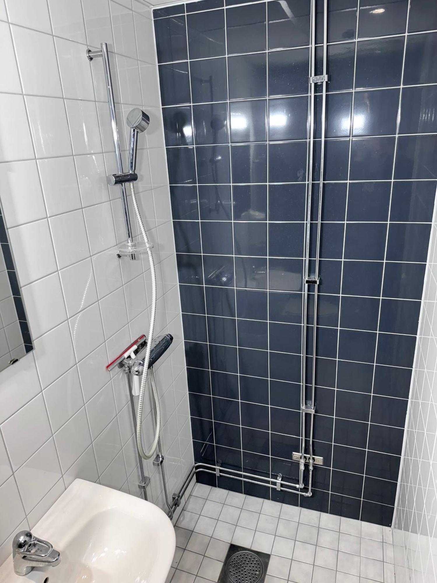 Private Twin Room